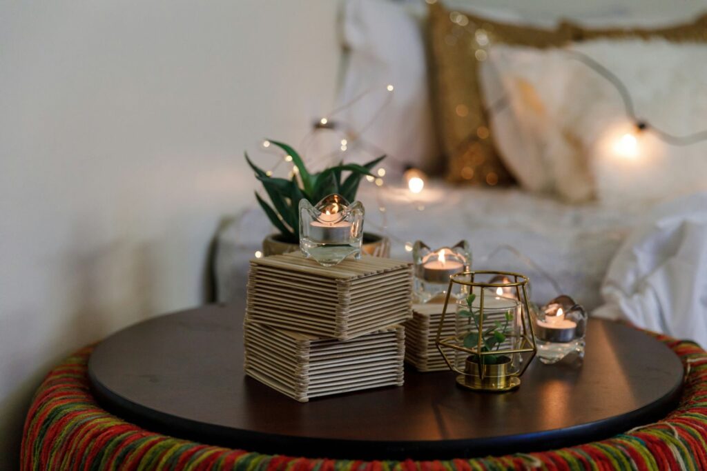 Creative DIY Decor Ideas That Transform Your Living Space on a Small Budget